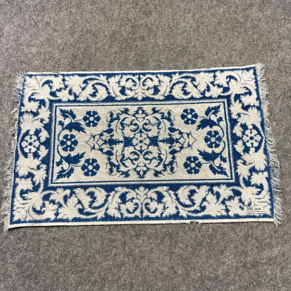 Vintage 70's Sears Drylon Blue White Sculpted Fringe Hand Towel MCM 25